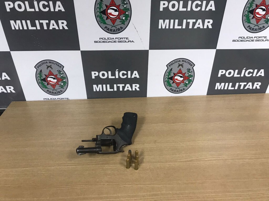Operação Verão prende oito na orla da Grande João Pessoa